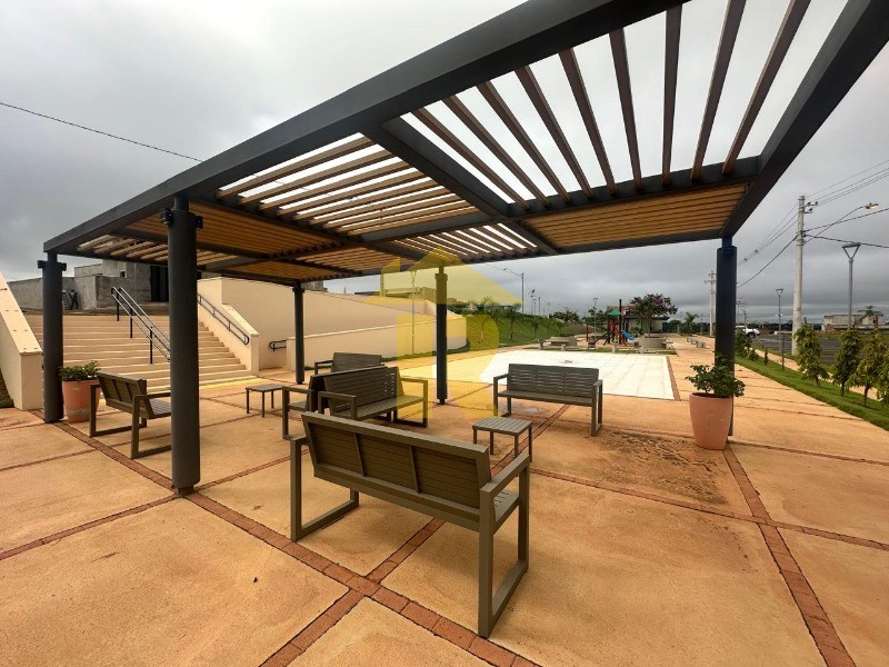 Terreno / Lote / Condomínio  à venda, 300m² — foto 10 de 20