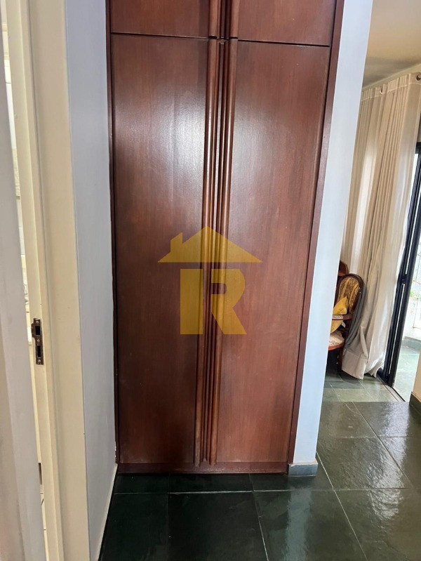 Apartamento com 2 quartos à venda, 64m² — foto 2 de 29