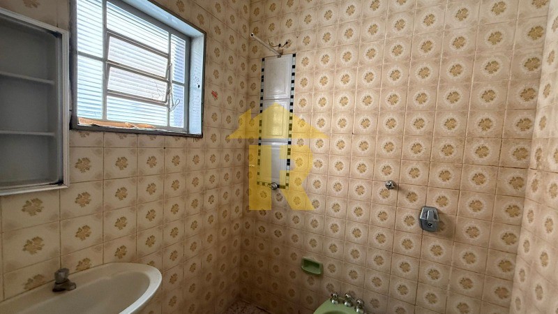 Casa com 2 quartos à venda e aluguel, 200m² — foto 13 de 33
