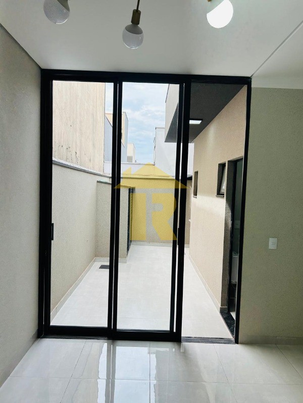 Casa de Condomínio com 3 quartos à venda, 134m² — foto 18 de 32