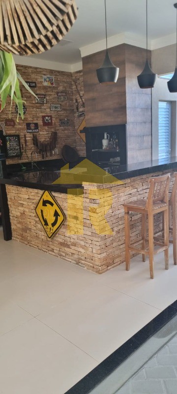 Casa de Condomínio com 3 quartos à venda e aluguel, 230m² — foto 18 de 25