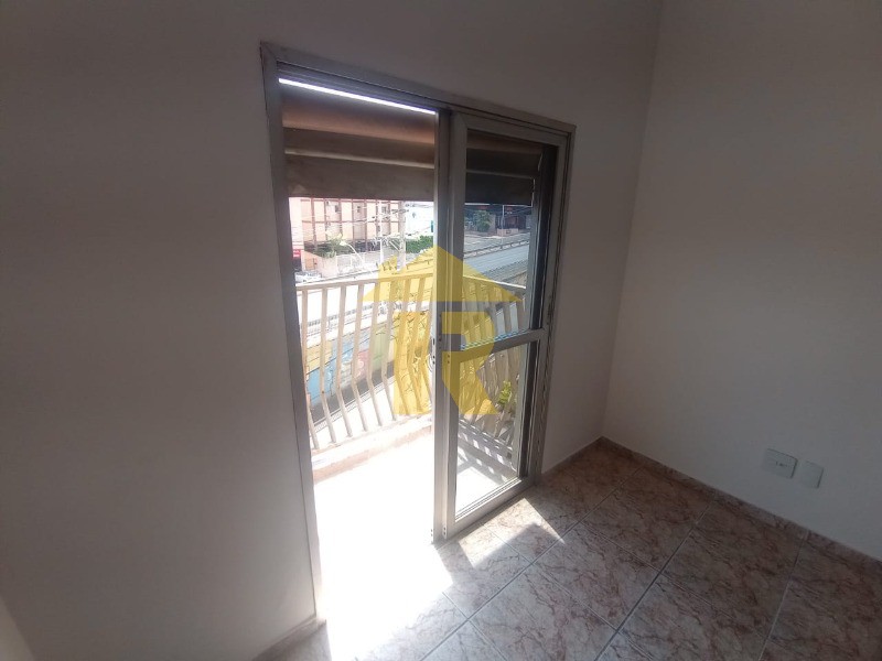 Apartamento com 3 quartos à venda, 110m² — foto 2 de 30