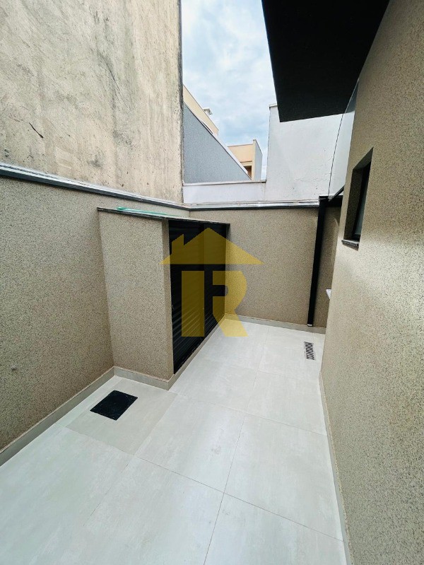Casa de Condomínio com 3 quartos à venda, 134m² — foto 17 de 32