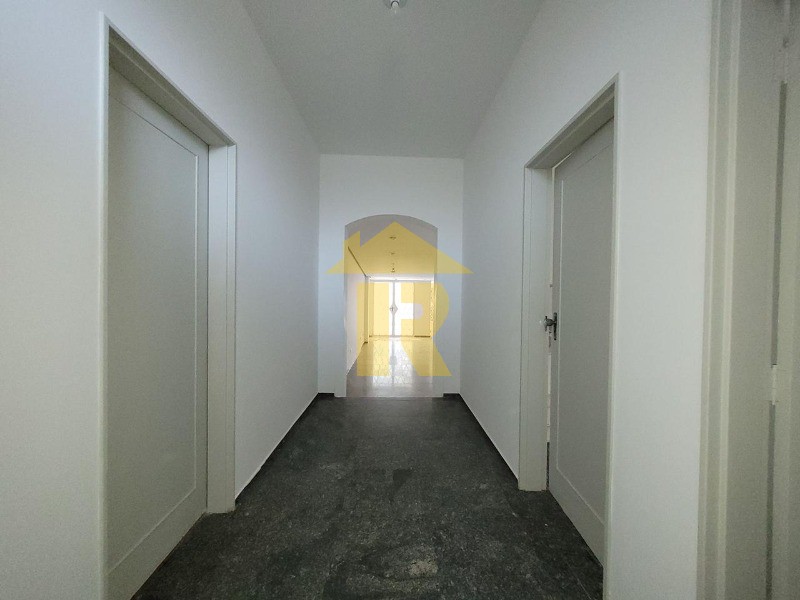 Casa com 3 quartos à venda, 405m² — foto 18 de 35