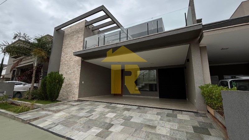 Casa de Condomínio com 3 quartos à venda, 245m² — foto 4 de 29