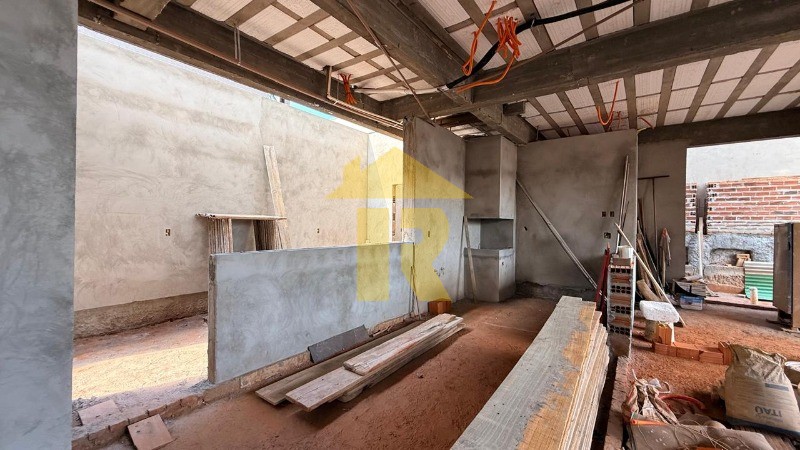 Casa de Condomínio com 4 quartos à venda, 280m² — foto 13 de 29