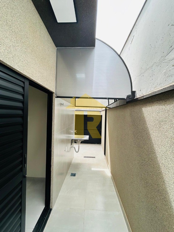 Casa de Condomínio com 3 quartos à venda, 134m² — foto 15 de 32