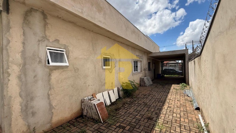 Casa com 3 quartos à venda, 244m² — foto 21 de 27