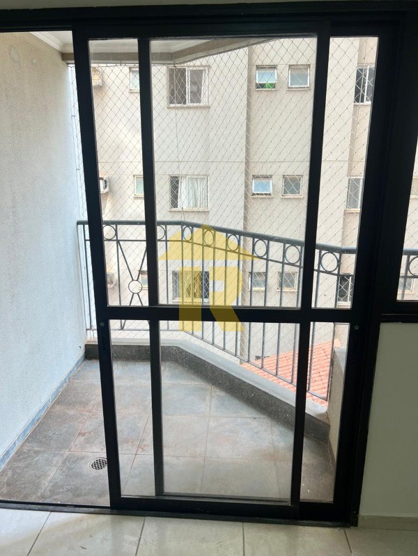 Apartamento com 2 quartos à venda, 74m² — foto 15 de 30