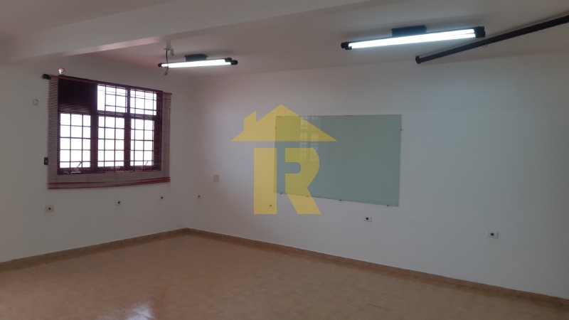 Prédio com 10 quartos para aluguel, 380m² — foto 23 de 67