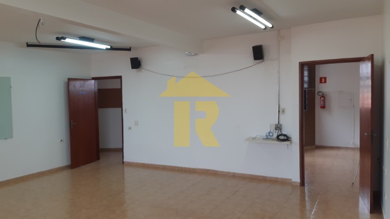 Prédio com 10 quartos para aluguel, 380m² — foto 25 de 67