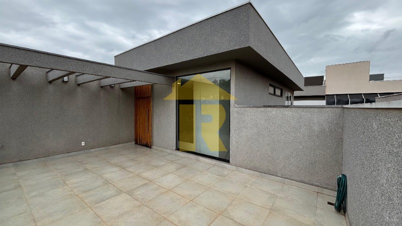 Casa de Condomínio com 3 quartos à venda, 245m² — foto 24 de 29