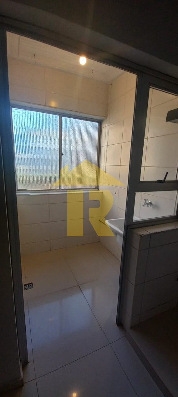 Apartamento com 3 quartos à venda, 100m² — foto 12 de 27