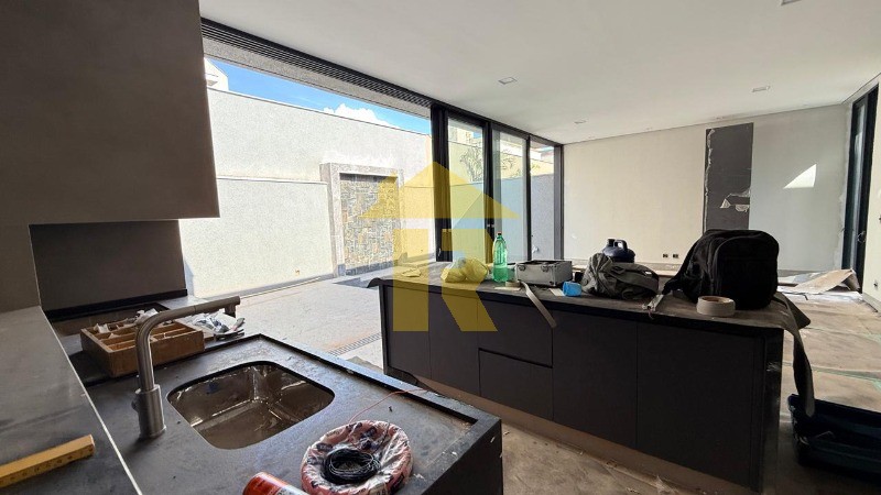 Casa de Condomínio com 4 quartos à venda, 230m² — foto 7 de 30