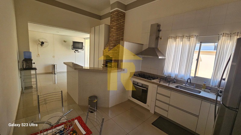 Casa de Condomínio com 3 quartos à venda e aluguel, 110m² — foto 6 de 29