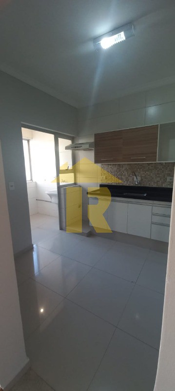 Apartamento com 3 quartos à venda, 100m² — foto 10 de 27