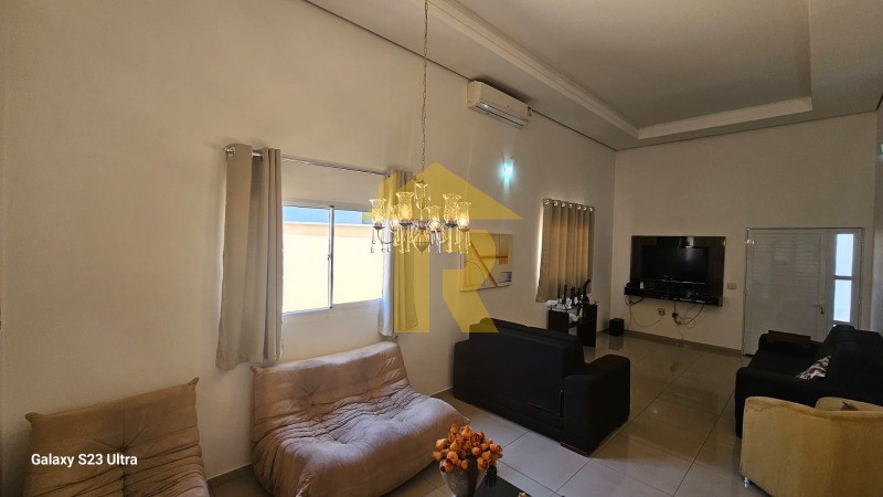 Casa de Condomínio com 3 quartos à venda e aluguel, 110m² — foto 2 de 29