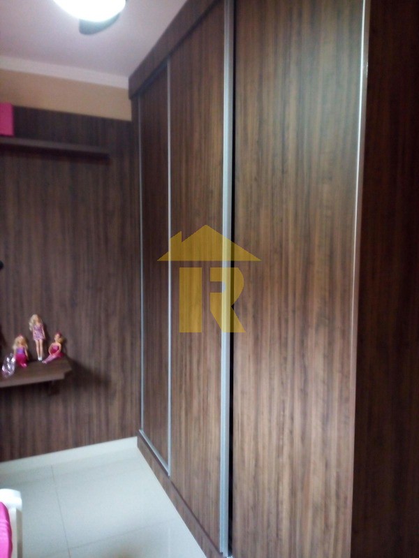 Casa com 3 quartos à venda, 100m² — foto 17 de 31