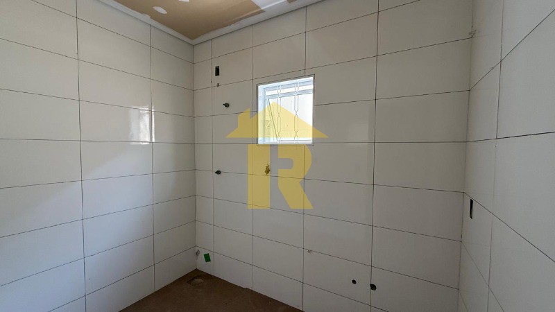 Casa com 3 quartos à venda, 244m² — foto 10 de 27
