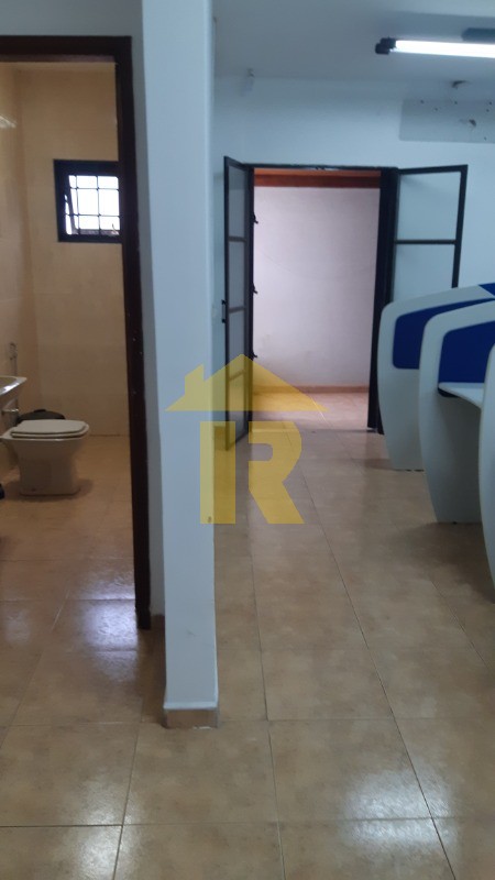 Prédio com 10 quartos para aluguel, 380m² — foto 28 de 67