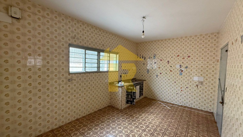 Casa com 2 quartos à venda e aluguel, 200m² — foto 29 de 33