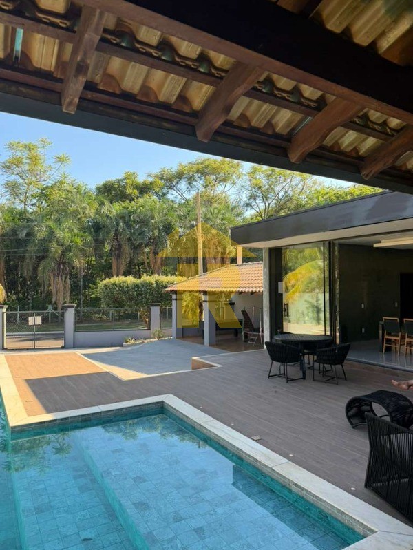 Casa de Condomínio com 4 quartos à venda, 560m² — foto 5 de 33