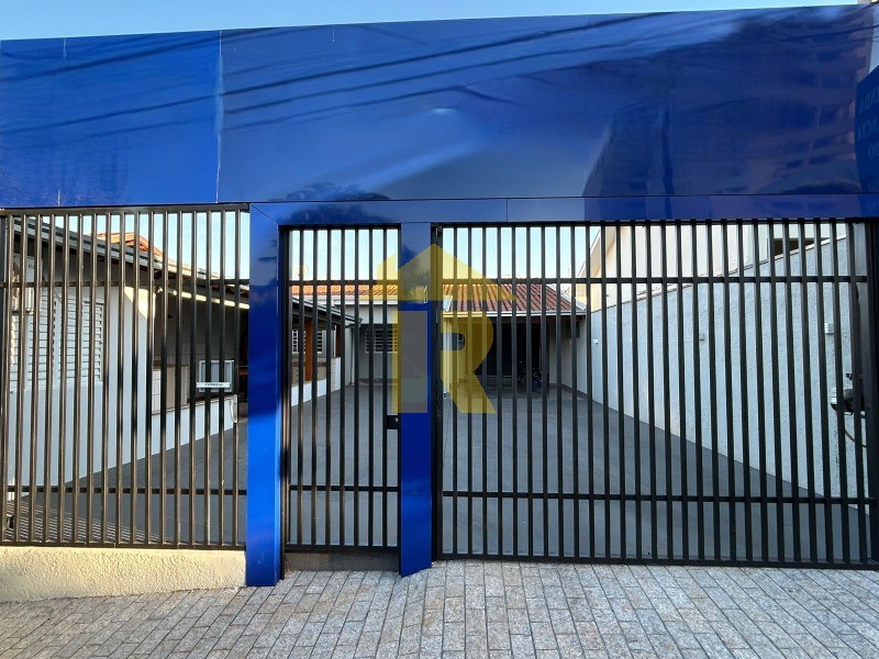Casa com 2 quartos à venda, 132m² — foto 2 de 29