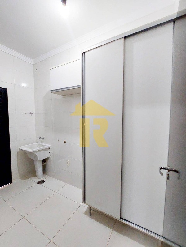 Casa de Condomínio com 3 quartos à venda, 120m² — foto 16 de 46