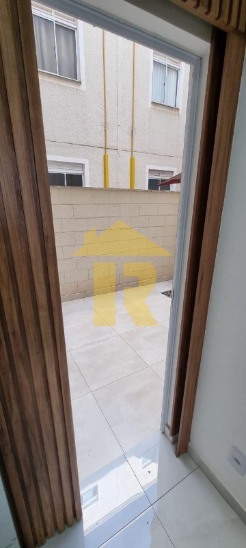 Apartamento com 2 quartos à venda, 45m² — foto 12 de 23
