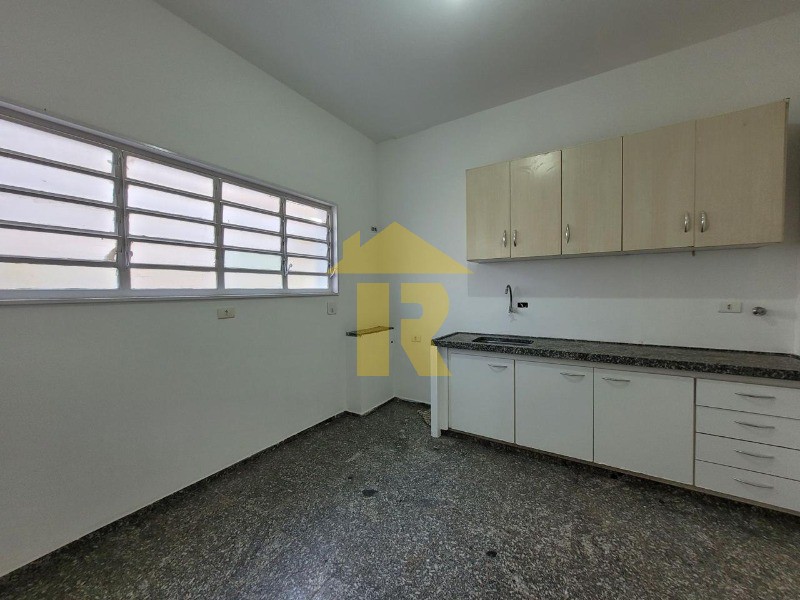 Casa com 3 quartos à venda, 405m² — foto 13 de 35