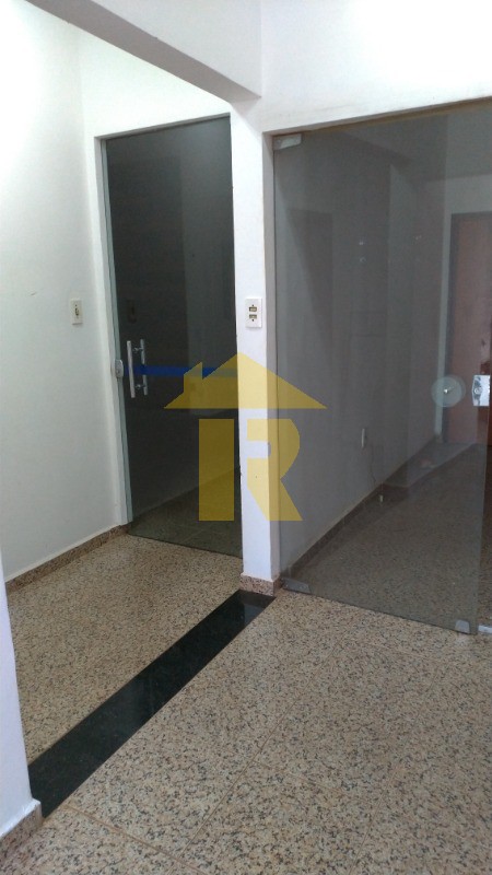 Prédio com 10 quartos para aluguel, 380m² — foto 7 de 67