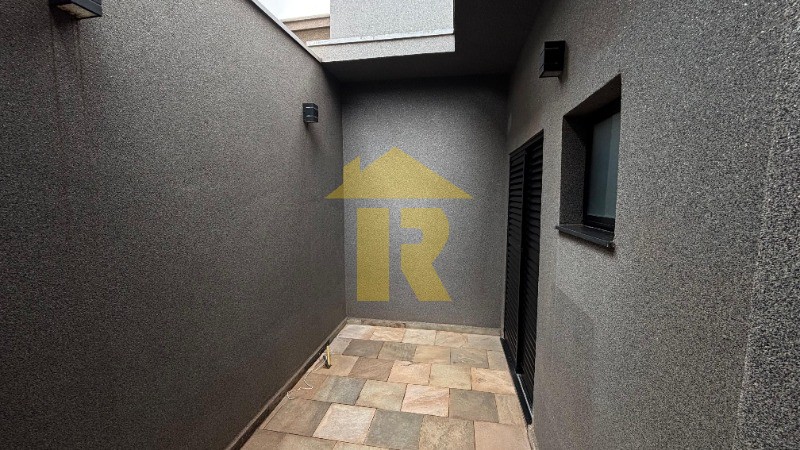 Casa de Condomínio com 3 quartos à venda, 245m² — foto 20 de 29