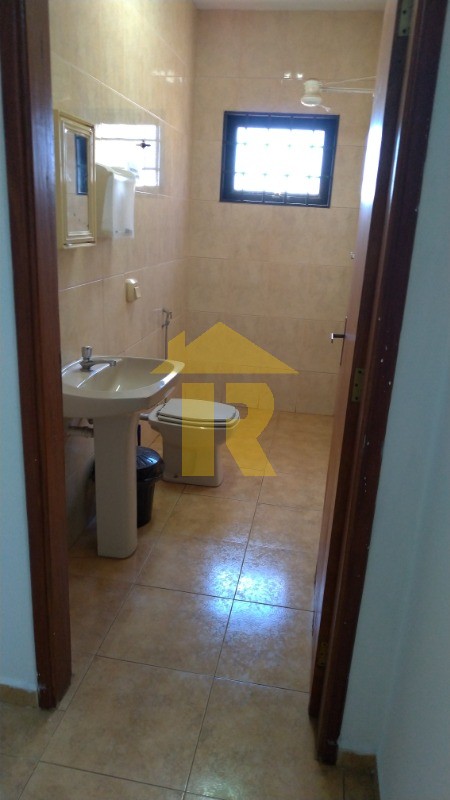 Prédio com 10 quartos para aluguel, 380m² — foto 18 de 67