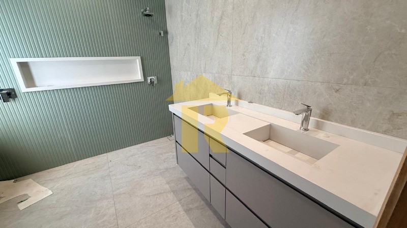 Casa de Condomínio com 4 quartos à venda, 230m² — foto 21 de 30