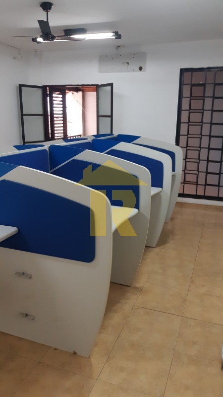 Prédio com 10 quartos para aluguel, 380m² — foto 31 de 67