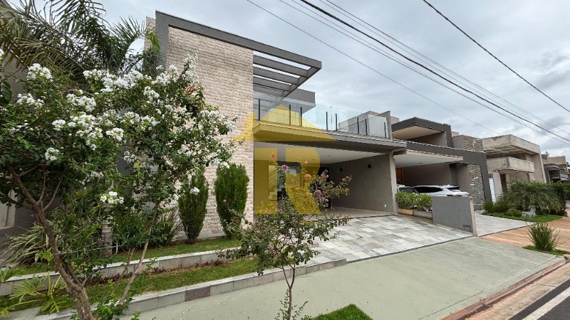 Casa de Condomínio com 3 quartos à venda, 245m² — foto 3 de 29