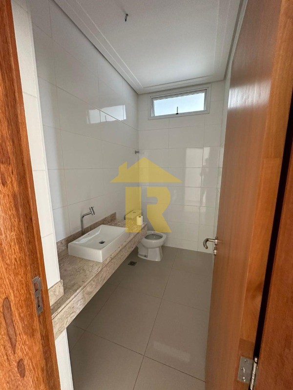 Apartamento com 4 quartos à venda, 388m² — foto 16 de 30