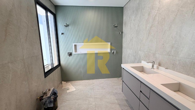 Casa de Condomínio com 4 quartos à venda, 230m² — foto 15 de 30