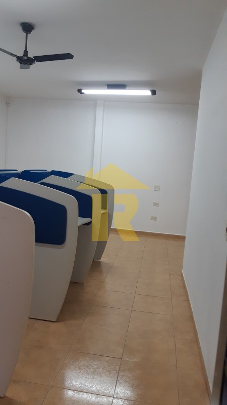 Prédio com 10 quartos para aluguel, 380m² — foto 33 de 67