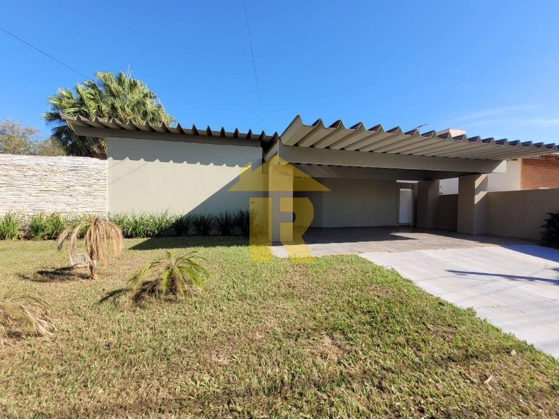 Casa com 3 quartos à venda, 405m² — foto 3 de 35