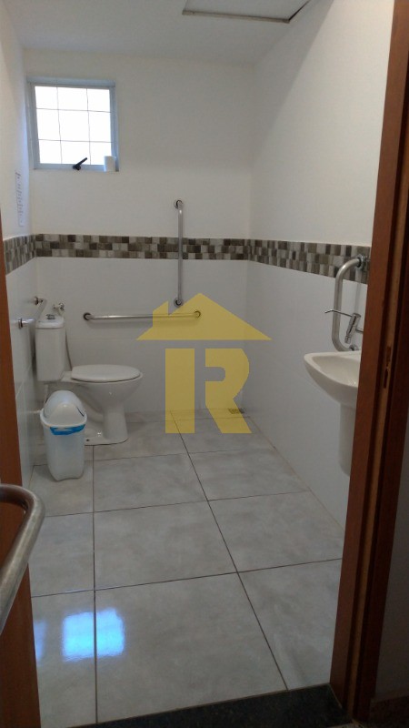 Prédio com 10 quartos para aluguel, 380m² — foto 38 de 67