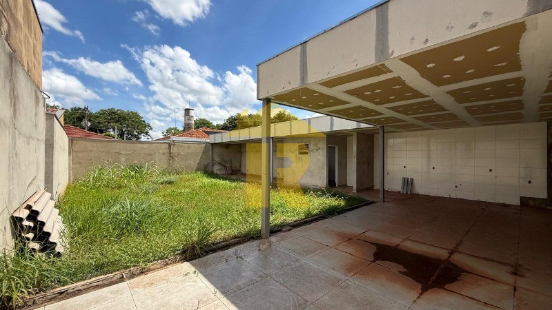 Casa com 3 quartos à venda, 244m² — foto 22 de 27