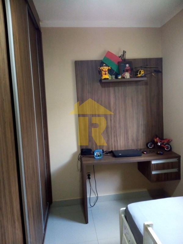 Casa com 3 quartos à venda, 100m² — foto 22 de 31