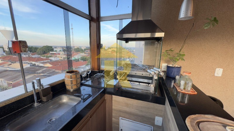 Apartamento com 2 quartos à venda, 143m² — foto 8 de 28