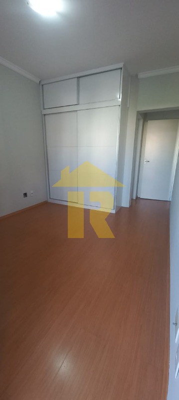 Apartamento com 3 quartos à venda, 100m² — foto 16 de 27