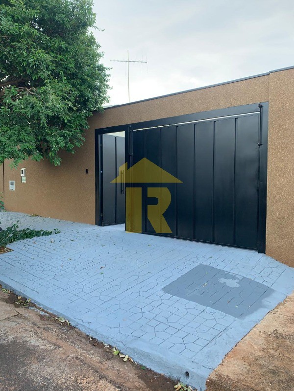 Casa com 2 quartos à venda, 100m² — foto 1 de 20