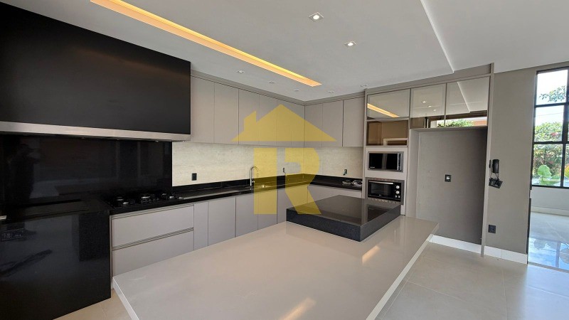 Casa de Condomínio com 3 quartos à venda, 320m² — foto 14 de 27