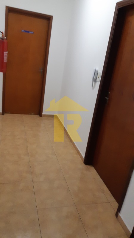 Prédio com 10 quartos para aluguel, 380m² — foto 17 de 67