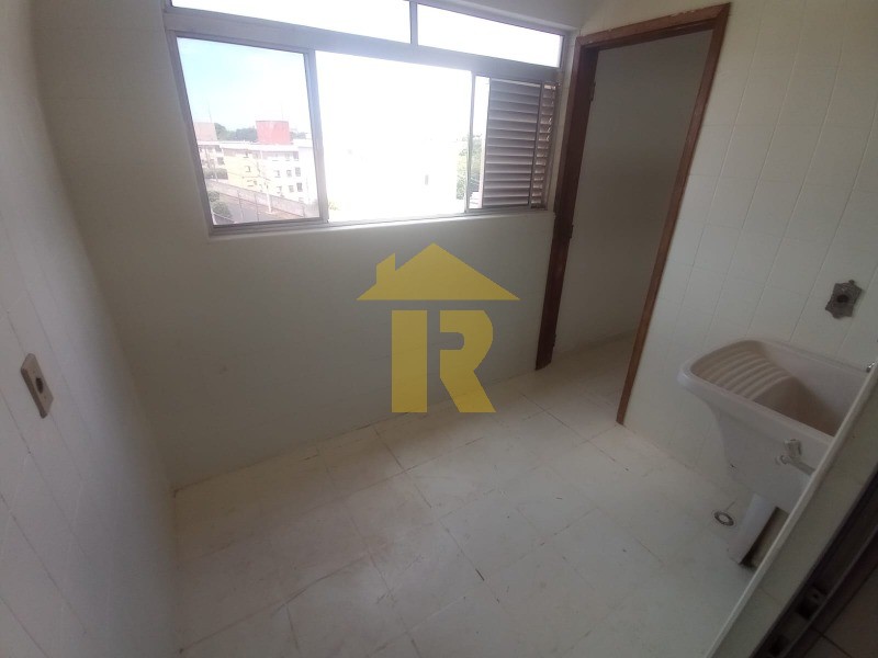 Apartamento com 3 quartos à venda, 110m² — foto 8 de 30