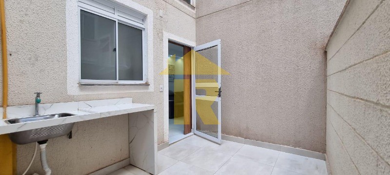 Apartamento com 2 quartos à venda, 45m² — foto 13 de 23